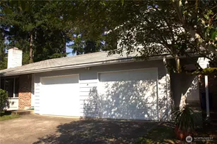 313 & 315 146th Pl NE, Bellevue, WA 98007 - Photo 4