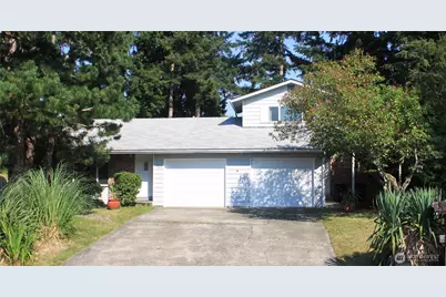 313 & 315 146th Place NE, Bellevue, WA 98007 - Photo 2