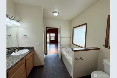 1516 N 43rd Place, Mount Vernon, WA 98273 - Photo 14