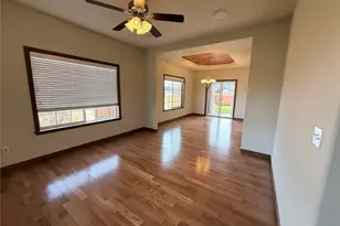 1516 N 43rd Pl, Mount Vernon, WA 98273 - Photo 6