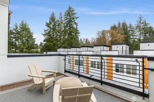 1126 129th Ct NE, Bellevue, WA 98005 - Photo 2