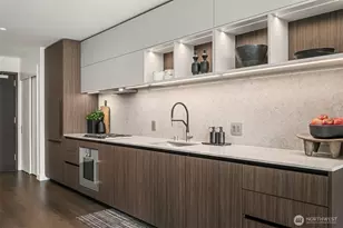 889 Ave Sq NE, Bellevue, WA 98004 - Photo 8