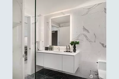 889 Avenue Square NE #708, Bellevue, WA 98004 - Photo 12