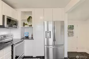 8451 30th Ave SW, Seattle, WA 98126 - Photo 16