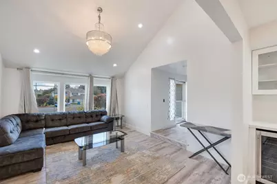 21439 129th Place SE, Kent, WA 98031 - Photo 4