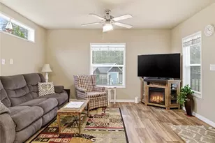 50 SE Foxglove Ct, Shelton, WA 98584 - Photo 4