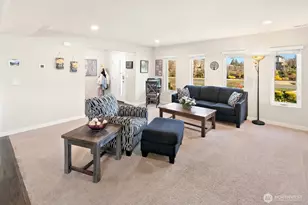 8691 54th St NE, Marysville, WA 98270 - Photo 6