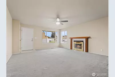 1939 F Street SE #12, Auburn, WA 98354 - Photo 16