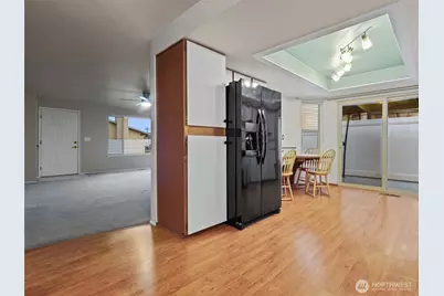 1939 F Street SE #12, Auburn, WA 98354 - Photo 6