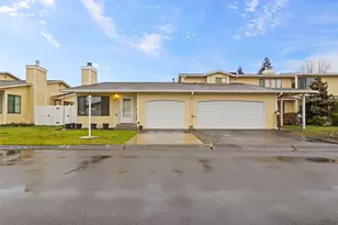 1939 F St SE, Auburn, WA 98354 - Photo 2