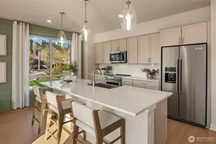 6949 NE 184th Ln, Kenmore, WA 98028 - Photo 4