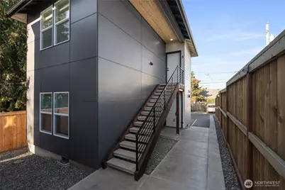 619 S 35th Street, Tacoma, WA 98418 - Photo 22