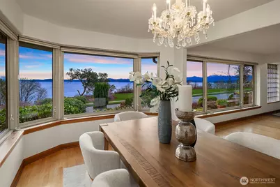 2510 Magnolia Boulevard W, Seattle, WA 98199 - Photo 14