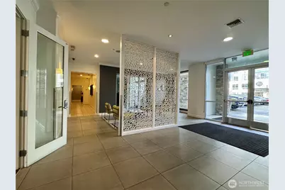 2424 S 41st Street #523, Tacoma, WA 98409 - Photo 4