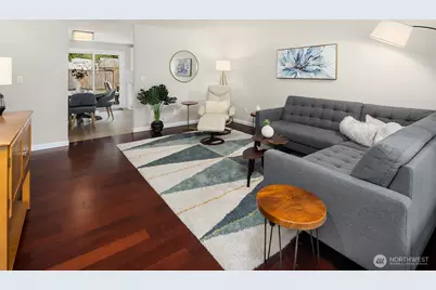 922 208th Ave NE, Sammamish, WA 98074 - Photo 4