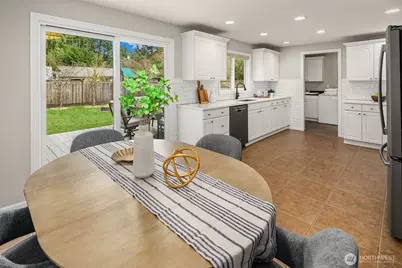 922 208th Ave NE, Sammamish, WA 98074 - Photo 6