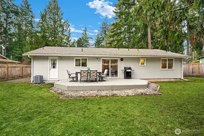 922 208th Ave NE, Sammamish, WA 98074 - Photo 16