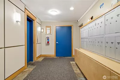 1525 Taylor Ave N #203, Seattle, WA 98109 - Photo 20