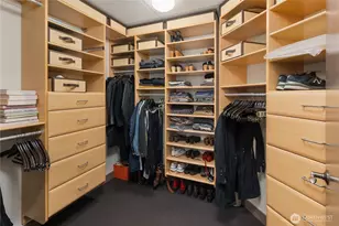 2033 2nd Ave, Seattle, WA 98121 - Photo 18