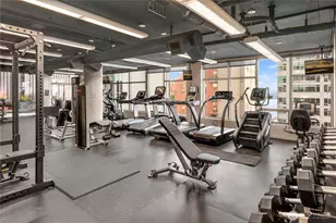 2033 2nd Ave, Seattle, WA 98121 - Photo 34