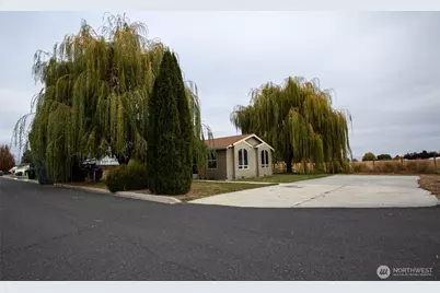 2609 S 72nd Avenue, Yakima, WA 98903 - Photo 22