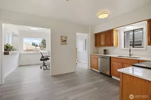 102 180th St S, Spanaway, WA 98387 - Photo 16