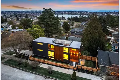 6312 Evanston Avenue N, Seattle, WA 98103 - Photo 2