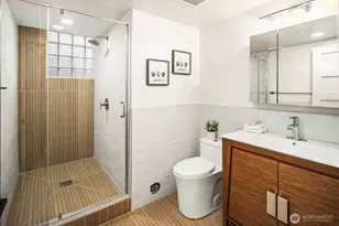 9802 15th Ave NE, Seattle, WA 98115 - Photo 28