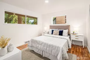 9802 15th Ave NE, Seattle, WA 98115 - Photo 22