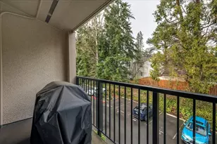 12631 NE 9th Pl, Bellevue, WA 98005 - Photo 18