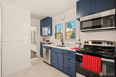 604 Academy Street, Kelso, WA 98626 - Photo 6