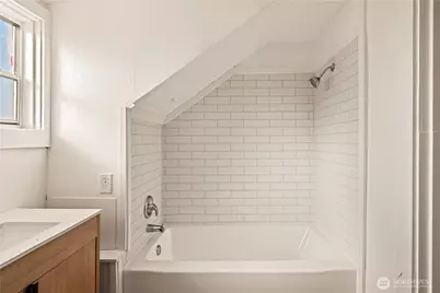 604 Academy Street, Kelso, WA 98626 - Photo 14