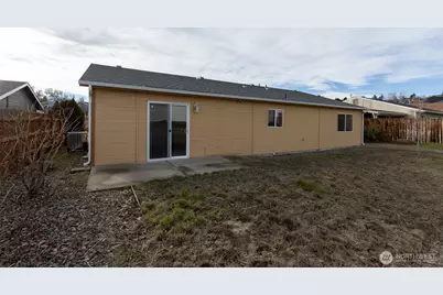 407 N 75th Avenue, Yakima, WA 98908 - Photo 18