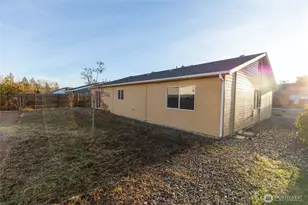 407 N 75th Ave, Yakima, WA 98908 - Photo 16