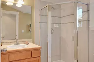 213 15th Ave, Seattle, WA 98122 - Photo 12