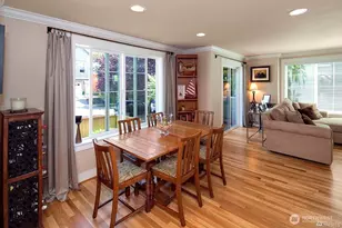 213 15th Ave, Seattle, WA 98122 - Photo 6