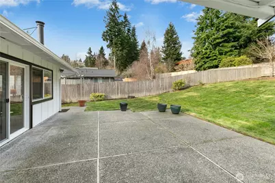 12962 SE 23rd Street, Bellevue, WA 98005 - Photo 26