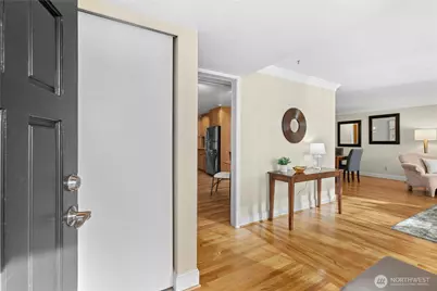 12962 SE 23rd Street, Bellevue, WA 98005 - Photo 4