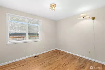 12962 SE 23rd Street, Bellevue, WA 98005 - Photo 22