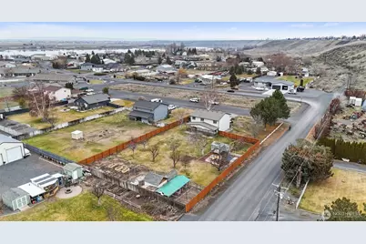 7735 McBee Street NE, Moses Lake, WA 98837 - Photo 38