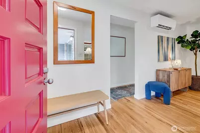 9615 58th Avenue S, Seattle, WA 98118 - Photo 6