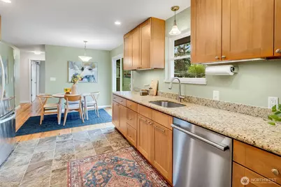 9615 58th Avenue S, Seattle, WA 98118 - Photo 18