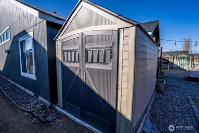 527 S Bayside Street, Moses Lake, WA 98837 - Photo 8