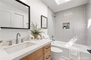 9526 Interlake Ave N, Seattle, WA 98103 - Photo 26