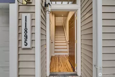 11895 NE 163rd Place #20-3, Bothell, WA 98011 - Photo 4