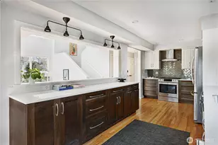 2610 E Helen St, Seattle, WA 98112 - Photo 10