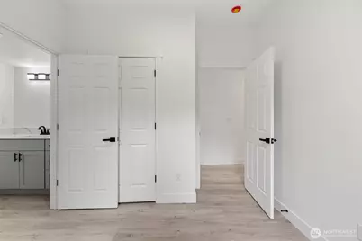 1131 S 6th Street, Mount Vernon, WA 98273 - Photo 22