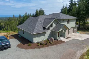 212 Maletti Hill Rd, Port Angeles, WA 98362 - Photo 2