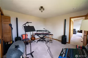 212 Maletti Hill Rd, Port Angeles, WA 98362 - Photo 32