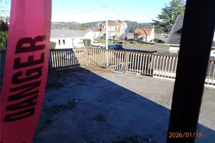 237 13th St, Raymond, WA 98577 - Photo 26